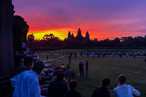 3 Días Angkor Wat Kulen Mountain Beng Mealea y Pueblo Flotante