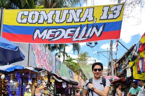 Commune 13 : Art, History and Transformation in Medellin