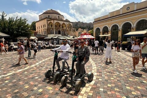 Anmeldelser af Ultimate Athens Electric 4W Scooter Tour