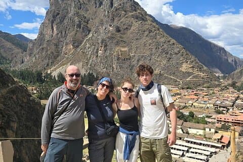 Visite de la Vallée Sacrée avec Maras Moray et déjeuner.