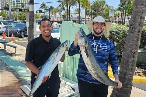 フォートローダーデールのプライベート終日深海スポーツフィッシングチャーター