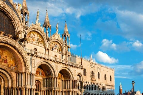Venice : St Mark's Basilica, Doge's Palace, Bridge of Sighs
