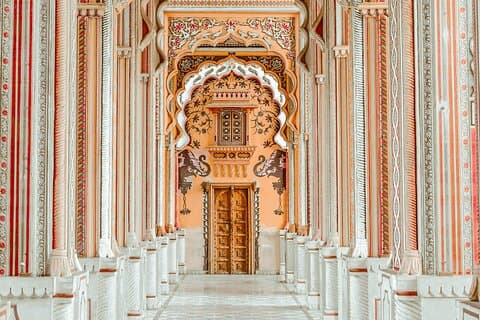 1-Day Trip to Jaipur from Kolkata with Both side Commercial Flights