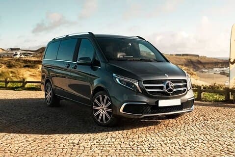 Privat transfer fra Porto til Lissabon inklusive to byhold