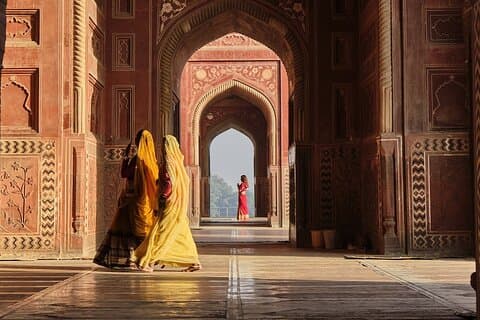 Taj Mahal en Agra Day Tour vanuit Jaipur eindigend in Delhi met de trein
