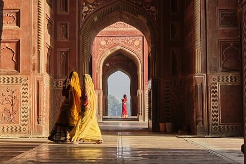 Full-Day City Tour of Agra visit Taj Mahal, Agra Fort with Shopping