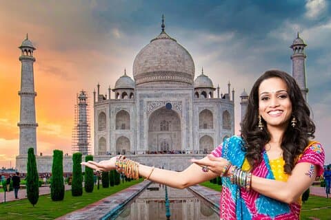 Same Day Agra Taj Mahal Tour Including Lunch from Delhi