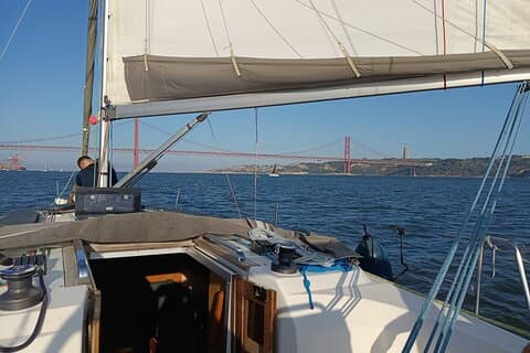 Private Afternoon Sailing Experience in Lisbon Tagus River