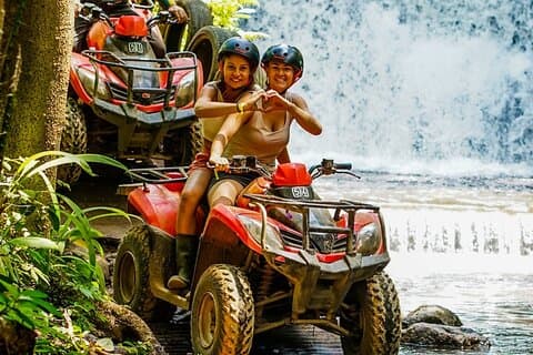 ATV Quad Bike Bali with Gorilla Cave & Almoço no Cretya Sunset