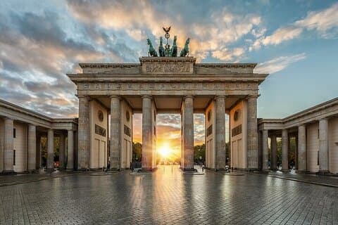 Berlin gjort enkelt: Stressfri tur fra Warnemunde Cruise Port