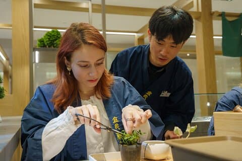 Tokyo: Bonsai Making Experience with Bonsai Master