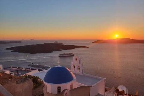 Explorez Santorin en 3 heures avec un Guide local