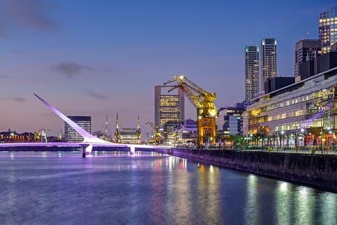 Recorrido nocturno premium por la ciudad para grupos pequeños por Buenos Aires