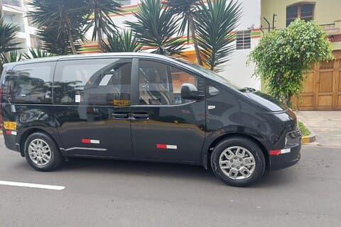 Private Lima Airport Transfer - Minivan 24hrs