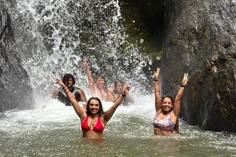 4x4 Happy Jungle Booze Cruise