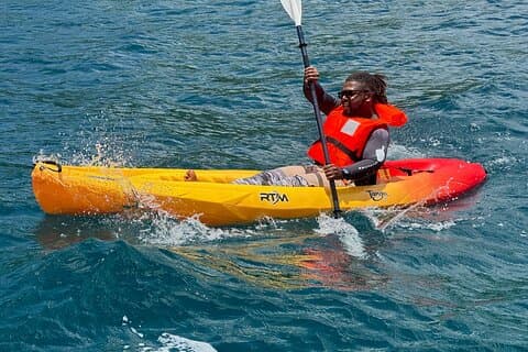 Kayak en Pigeon Island Beach Santa Lucía