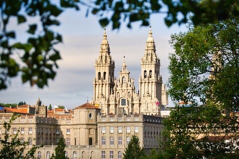 Hello Bilbao: Privat 2 - Intro timers byvandring med lokal guide
