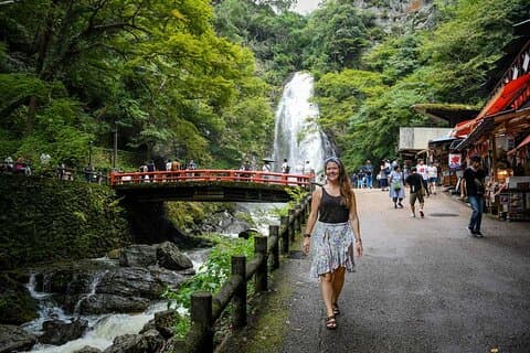 Katsuo-ji, Minoh Falls, Arashiyama Forest Todai-ji Day Tour Osaka