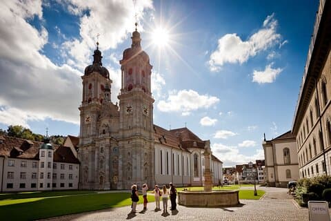 Tog til Abbey Library & Scenic Appenzell: Kultur, ost og øl