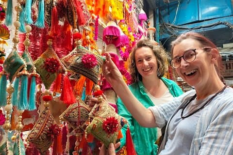 Delhi : Visite de luxe du Vieux Delhi avec Guide féminin et Tuk Tuk