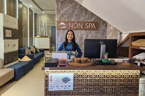 DAナンでのマッサージ、ネイル、洗髪、フェイシャル、スキンケア