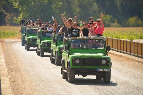 Avventura in jeep Safari sui Monti del Toro