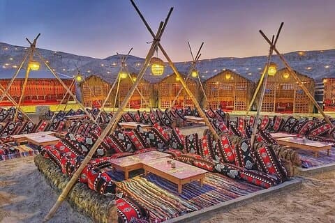 Cairo Bedouin Night: Privat transfer, middag og live show