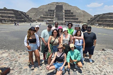 Guidad tur till pyramiderna i Teotihuacan med frukost