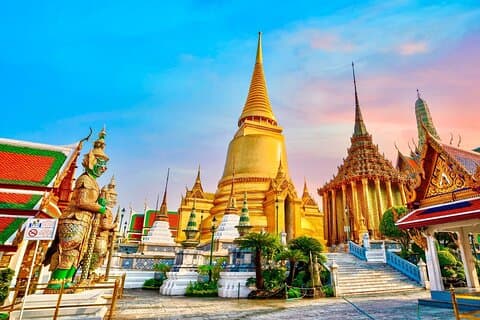 Bangkok : Grand Palace, Wat Pho und Chinatown Walking Tour