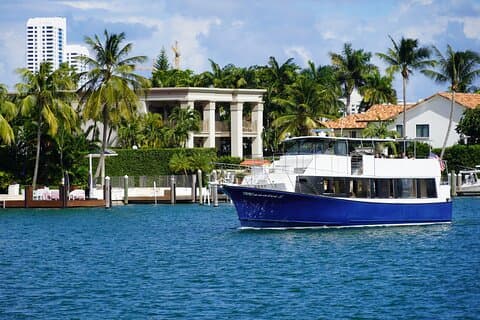 2 ore Miami Barca privata in affitto con capitano incluso