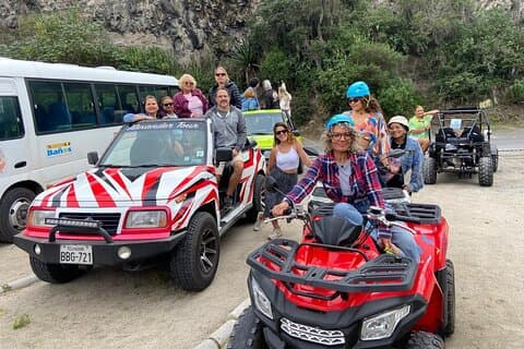 Tourist Transportation Rental in Baños de Agua Santa