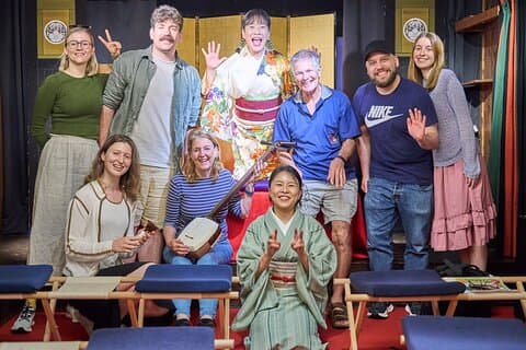 Dotonbori Engelsk Rakugo og Tsugaru Shamisen Erfaring