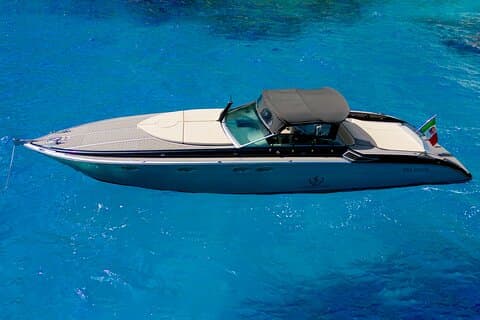 Skip the Traffic: High-Speed Private Yacht Charter to Capri!