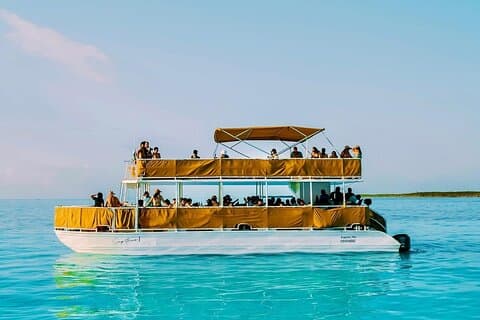 Catamaran Excursion + Open bar + Snorkeling at El Cielo