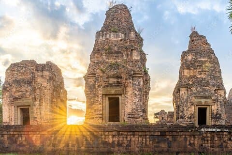 Grand Circuit Temple Tour (Preah Khan, Neak Pean, Ta Som & Pre Rup)