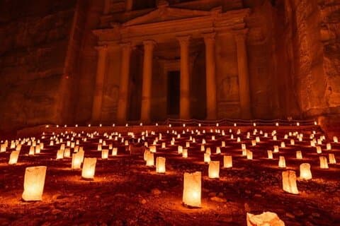 Amman/Airport Private Tour: Full-Day Petra Day & Night Experience