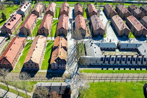 Auschwitz-Birkenau-tur från Katowice med privata överföringar