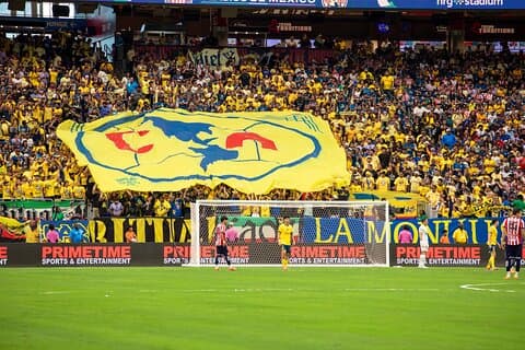 Tour de comida y bebida con Club America