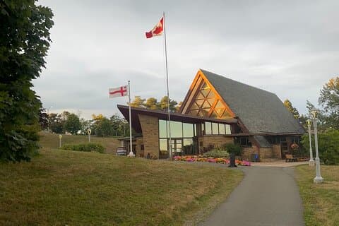 Alexander Graham Bell Museum & Baddeck Tour (Sydney Port Pickup)