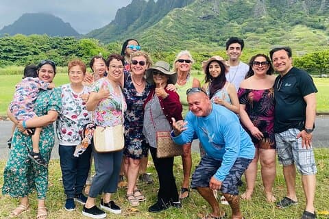 Honolulu Airport Shuttle & Circle Island Tour