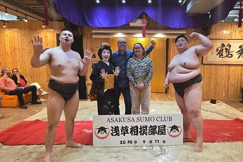 Asakusa 6 ore pranzo sumo e guida privata autorizzata tour a piedi