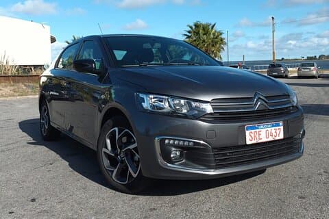 Private Transfer from Carrasco Airport to Montevideo