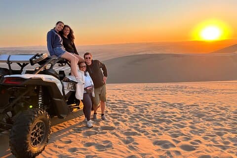UTV buggy Desert Adventure Tour in Huacachina