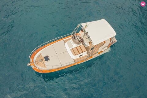 Monterosso : Cinque Terre boat tour day or sunset with aperitif