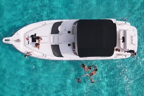 Privat yacht - 46 fot SeaRay Cancun Bay Snorkel 23P4