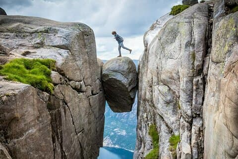 Hiking Tour to Kjerag with Local Guide, transport included