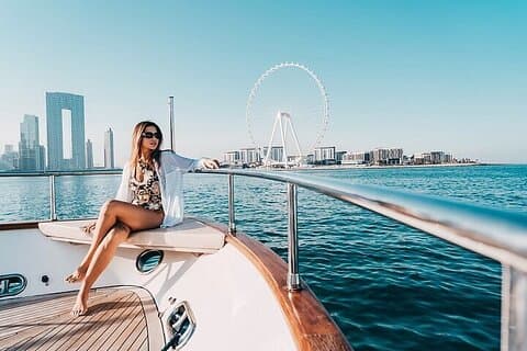 Tour privato in barca Dubai, nuoto, Burj Ul Arab, Royal the Palm