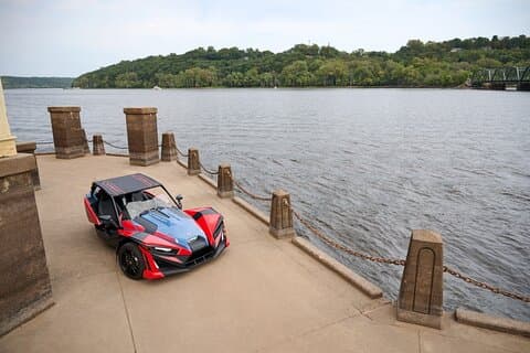 Polaris Slingshot Ride met GPS Waypoints voor de lamantijn