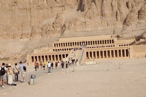 Das Beste von Luxor West Bank : Kings Valley, Hatschepsut & Memnon