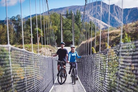 Ride Queenstown’s Stunning Trails on a Mountain Bike